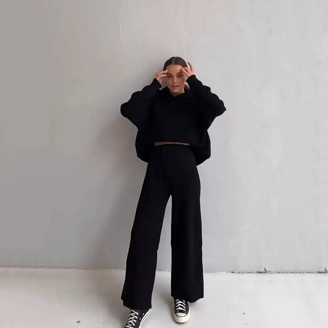 Sweetkama Ladies Solid Sweater Top and Pant Set Daily Set