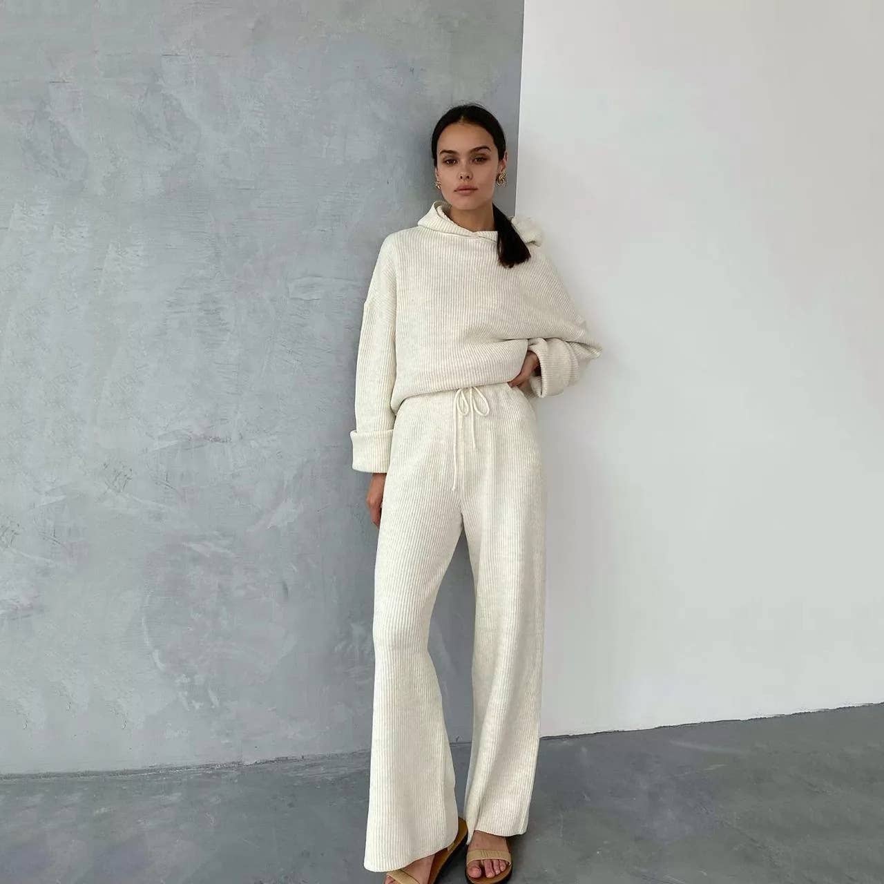 Sweetkama Ladies Solid Sweater Top and Pant Set Daily Set