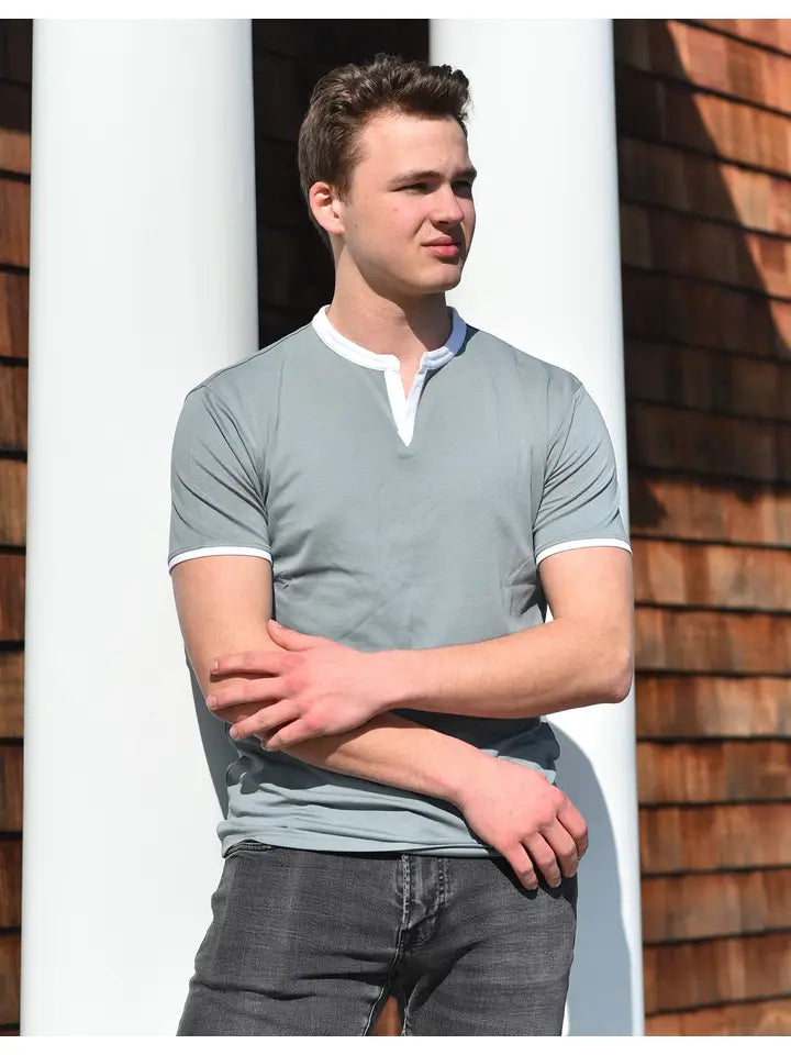 Short Sleeve Notch Neck